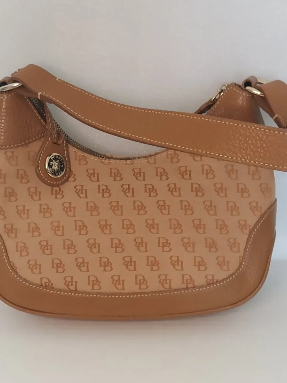Dooney & Bourke this vintage